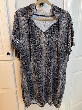 Michael Kors women’s plus size 2X hoodie T-shirt mini dress animal snake print